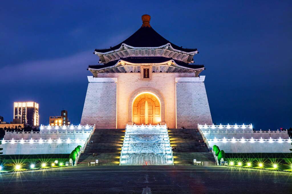 Chiang Kai-shek Memorial Hall in Taipei, a landmark of history and remembrance.
