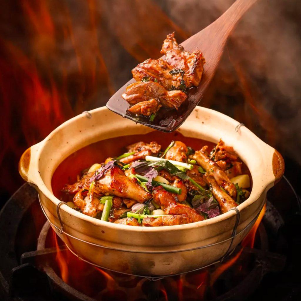 Delicious Cantonese barbecue dishes served in Guangzhou.