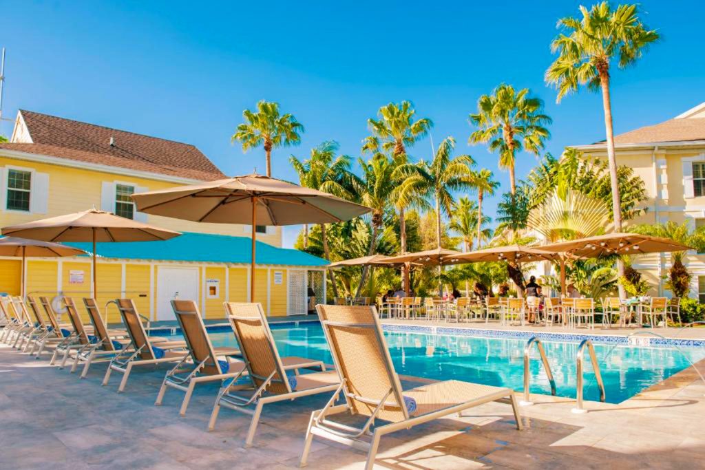 Pool at Sunshine Suites Resort, Grand Cayman — boutique hotel near Seven Mile Beach offering relaxed island charm and comfortable stays.