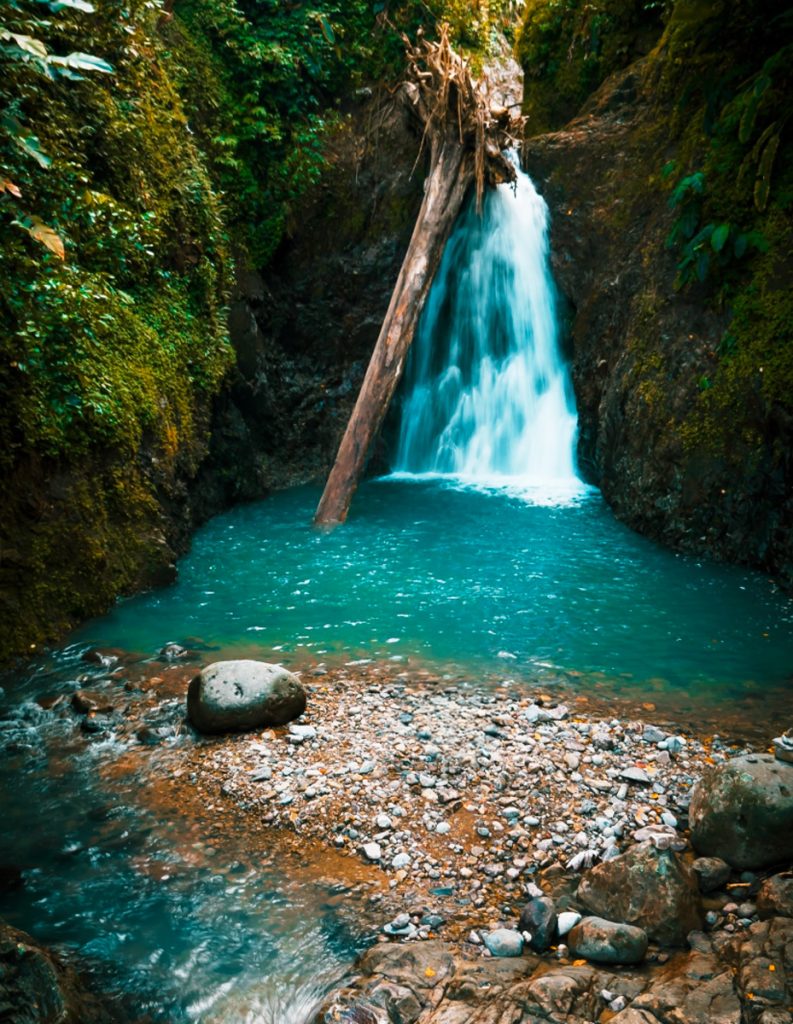 Seven Sisters waterfall
