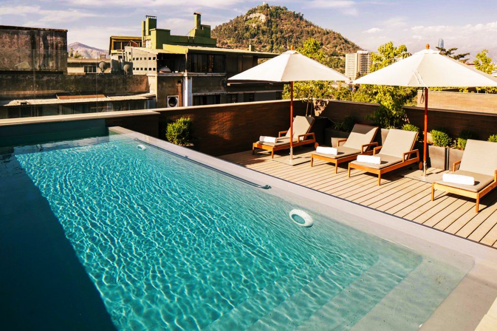 Pool at The Singular Santiago – A boutique hotel in Lastarria, blending contemporary elegance